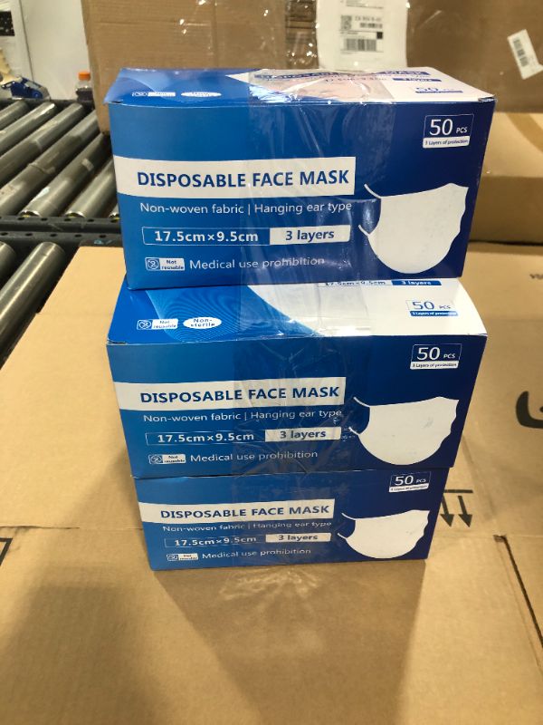 Photo 3 of 250 COUNT DISPOSABLE FACE MASKS 