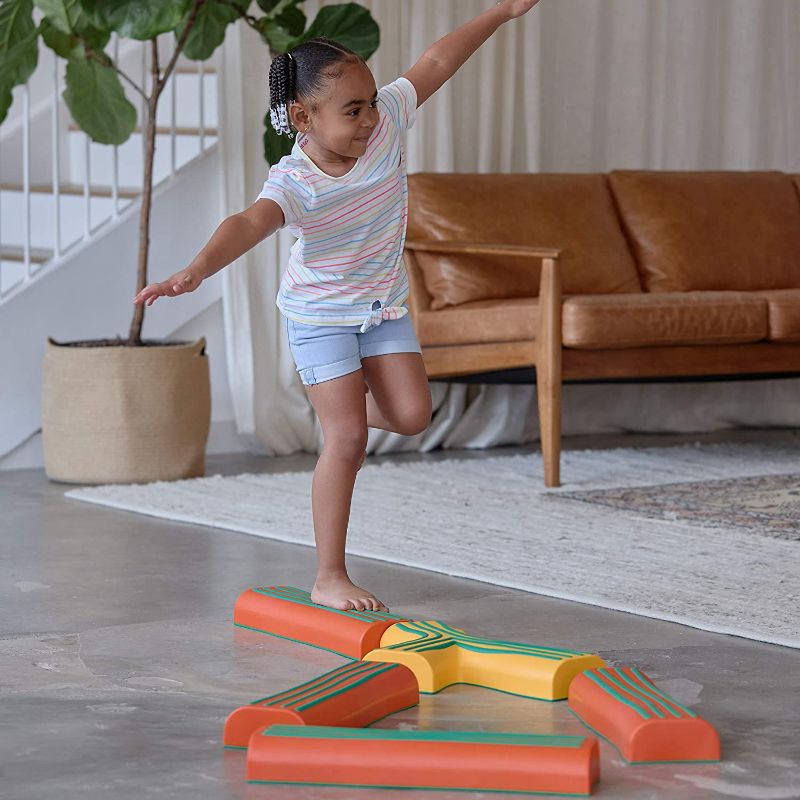 Photo 1 of edxeducation Step-a-Trail - Logs - 5 Piece Obstacle Course for Kids - 18m+ - Indoor and Outdoor - Build Coordination and Balance - Gross Motor Toy
