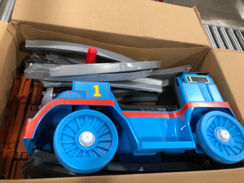 Photo 6 of Fisher-Price Power Wheels Thomas and Friends Thomas vehicle with track, 6V battery-powered ride-on toy train for toddlers ages 1 to 3 years
