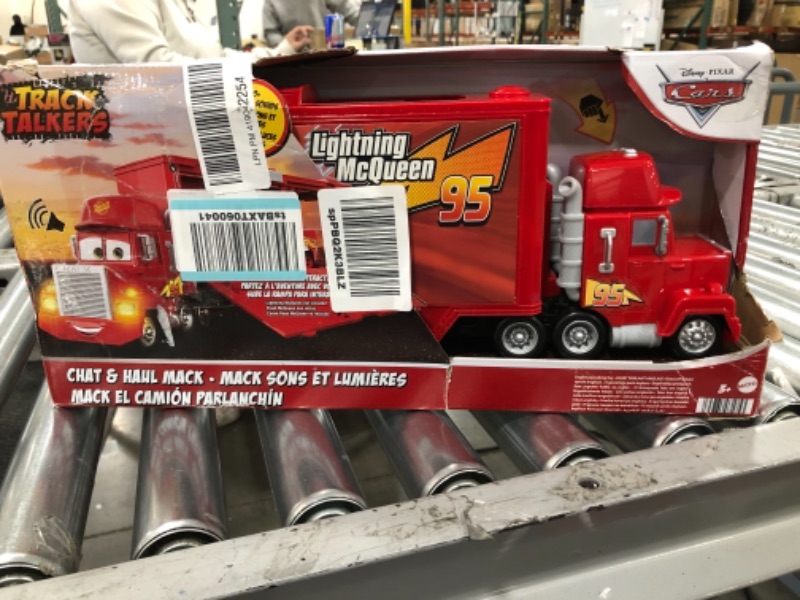 Photo 2 of Disney and Pixar Cars Track Talkers Chat & Haul Mack Vehicle, 17-inch Talking Movie Toy Truck with Lights & Sounds, Gift for Kids & Collectors Ages 3 Years Old & Up
