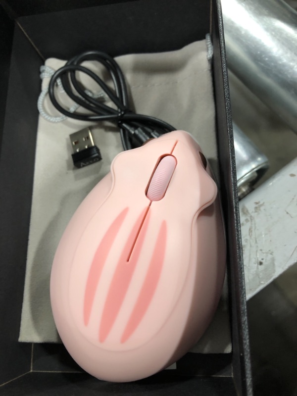Photo 2 of 2.4GHz Wireless Mouse Cute Hamster Shape Less Noice Portable Mobile Optical 1200DPI USB Mice Cordless Mouse for PC Laptop Computer Notebook MacBook Kids Girl Gift (Pink)
