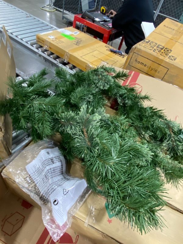 Photo 1 of 9 ft. Atlanta Spruce Pre-Lit Garland
