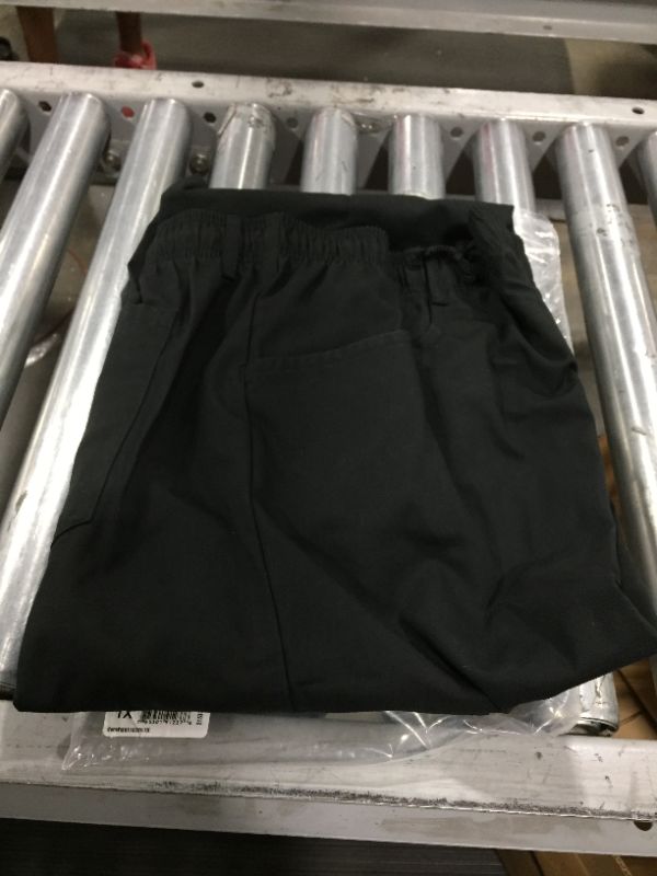 Photo 2 of Mercer Culinary M61100BK1X Genesis Women's Chef Cargo Pant, 1X, Black
