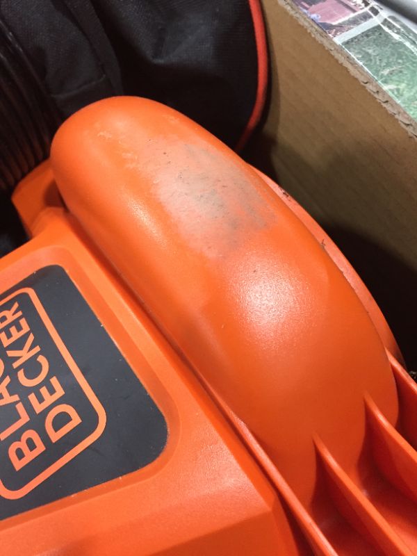 Photo 3 of BLACK+DECKER 3-in-1 Electric Leaf Blower, Leaf Vacuum, Mulcher (BEBL7000)
