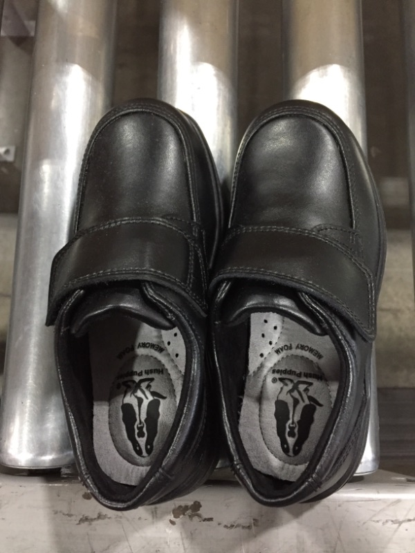 Photo 2 of Black Hush Puppies Gil Shoes - Size 10M KIDS