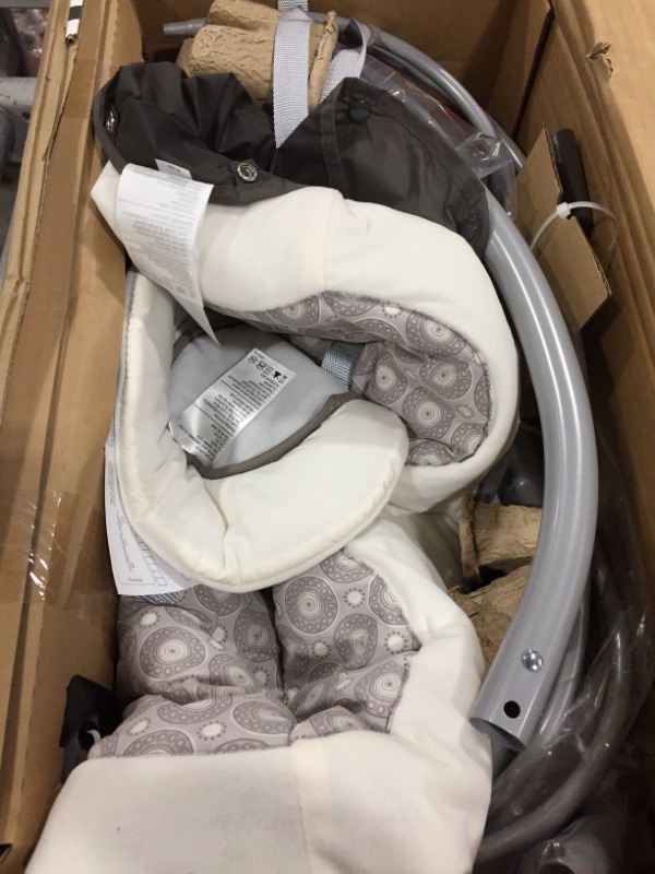 Photo 3 of Graco Simple Sway Abbington Baby Swing