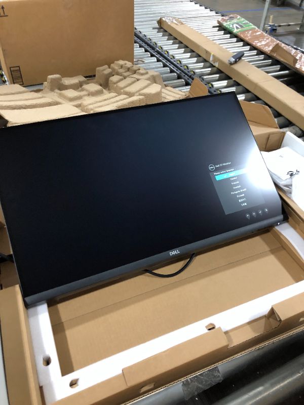 Photo 1 of Dell S2722QC 27-inch 4K UHD 3840 x 2160 60Hz Monitor, 8MS Grey-to-Grey Response Time (Normal Mode), Built-in Dual 3W Integrated Speakers, 1.07 Billion Colors, Platinum Silver (Latest Model)