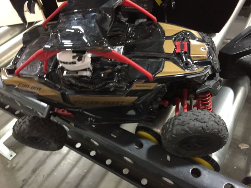 Photo 4 of Axial AXI90069 1/18 Yeti Jr. Can-Am Maverick 4WD Brushed RTR w/Radio/Batt /Chagr