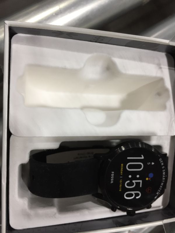 Photo 3 of Fossil Gen 5 Carlyle HR Black Silicone Band Smart Watch - FTW4025