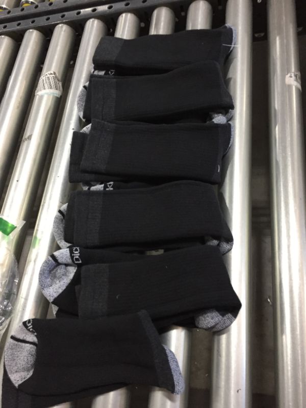 Photo 1 of dickies socks--- mens 