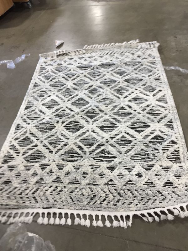 Photo 1 of 92*63 Decorative Rug