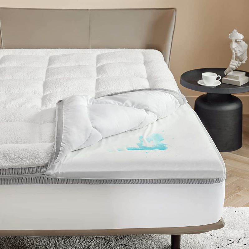 Photo 1 of Bedsure Plush Mattress Pad - All Season 2 in 1 Thick Sherpa Mattress Topper & Deep Pocket (QUEEN)
