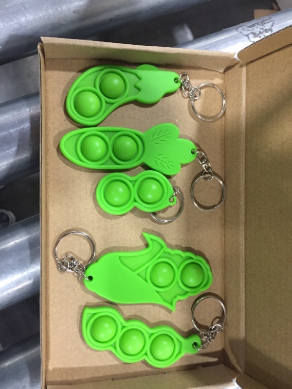 Photo 1 of Keychain bubble fidget toy Green veggies set of 5