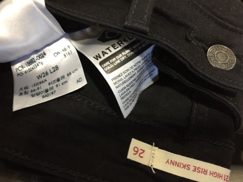 Photo 2 of LEVIS 721 HIGH RISE SKINNY JEANS, BLACK, SIZE 26

