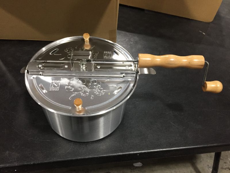 Photo 1 of Cook N Home 02626 6 Quart Aluminium Stovetop Popcorn Popper Silver
