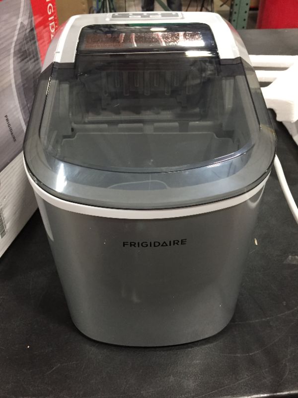 Photo 2 of Frigidaire EFIC189-Silver Compact Ice Maker, 26 lb per Day, Silver
