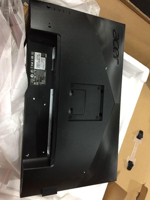 Photo 3 of Acer Nitro XV272U Pbmiiprzx 27" WQHD (2560 x 1440) IPS G-SYNC Compatible Monitor, 144Hz, 1ms VRB,
