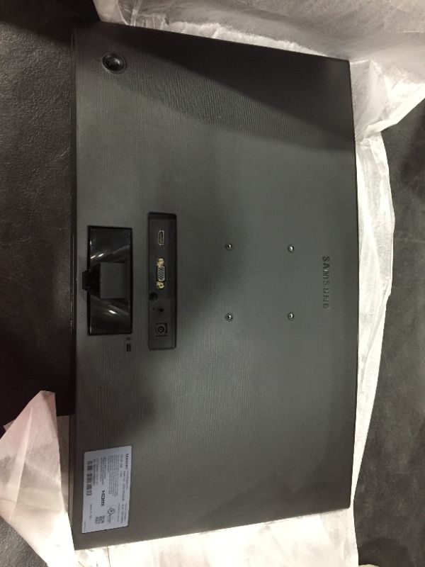 Photo 1 of SAMSUNG 23.5” CF396 Curved Computer Monitor, AMD FreeSync for Advanced Gaming, 4ms Response Time, Wide Viewing Angle, Ultra Slim Design, LC24F396FHNXZA, Black/ SELLING FOR PARTS ONLY 
