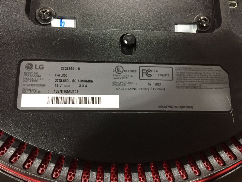 Photo 5 of LG 27GL850-B 27 Inch Ultragear QHD Nano IPS 1ms NVIDIA G-Sync Compatible Gaming Monitor, Black
