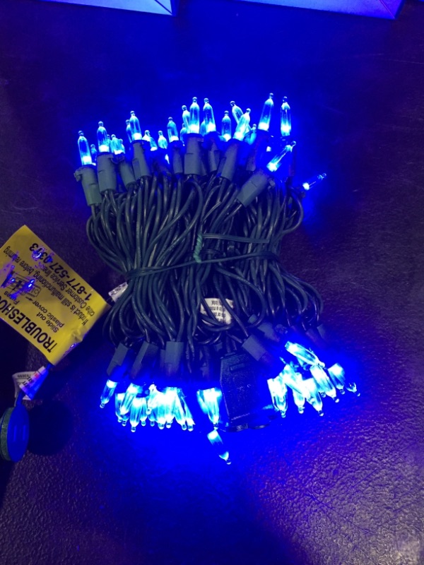 Photo 2 of 28.8 ft. 100-Light Blue Mini LED Light Set
