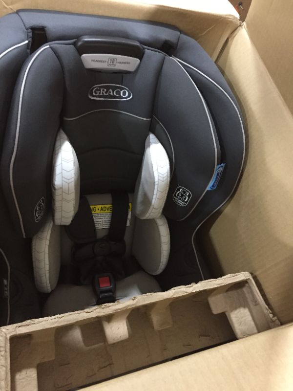 Photo 1 of Graco Extend2fit Convertible Car Seat Ride Rear Facing Longer Redmond 2136800
