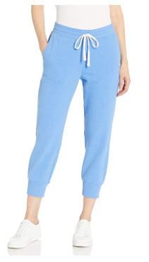 Photo 1 of Amazon Essentials Women's Fleece Capri Jogger Sweatpant. Medium

