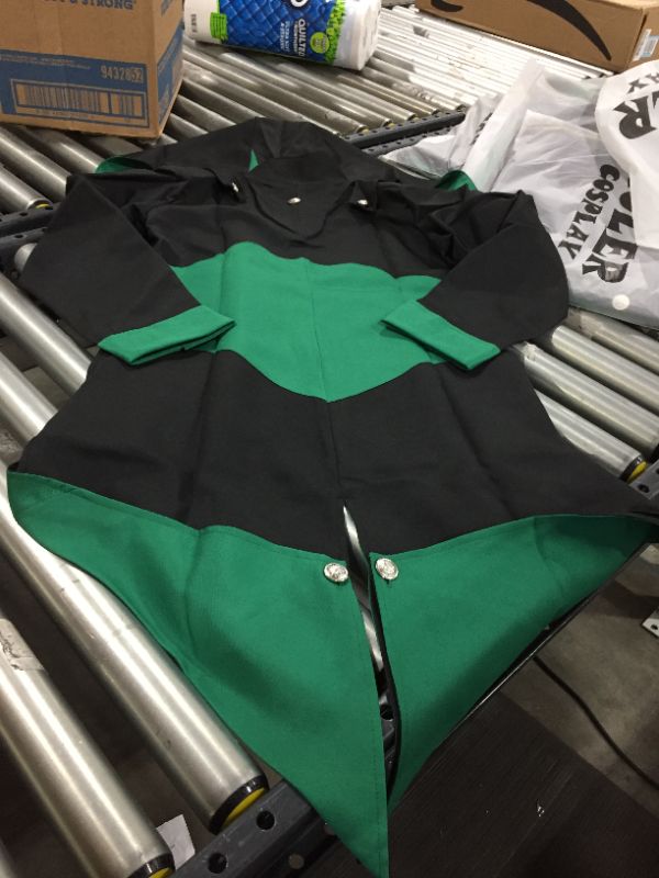 Photo 4 of  RULERCOSPLAY FASHION HOODIE FOR ASSASSIN'S CREED - BLACK AND GREEN. XL.
