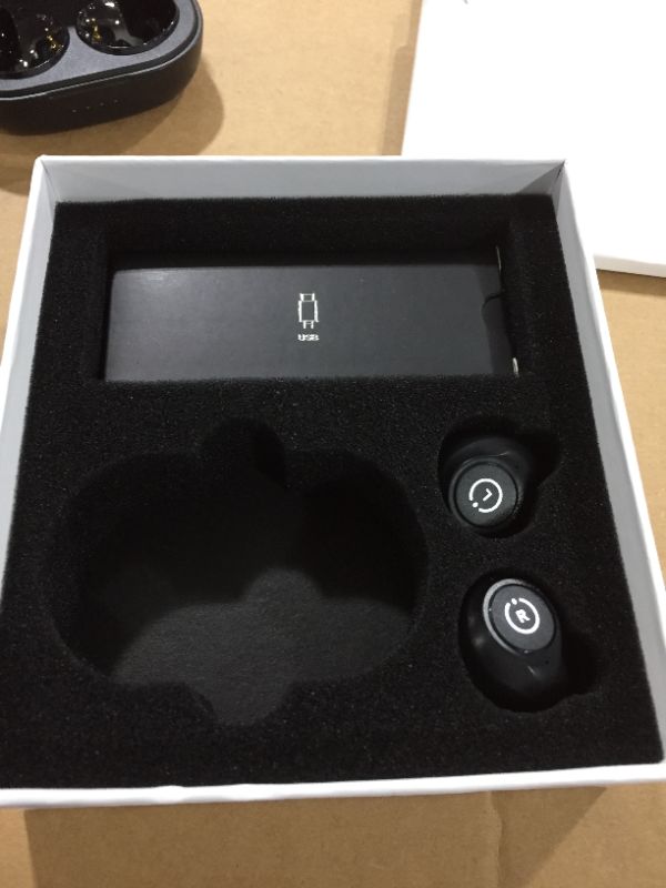 Photo 2 of Wireless Earbuds, [2020 CES Award] EarFun Free Bluetooth 5.0 Earbuds with Wireless Charging Case, USB-C Quick Charge, IPX7 Waterproof in-Ear Wireless Headphones, Deep Bass, 