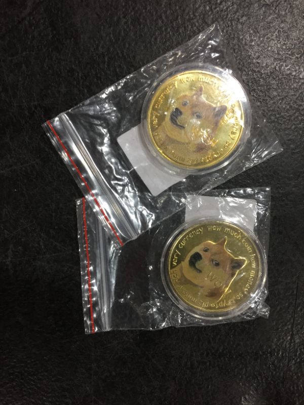 Photo 2 of 2 of the Dogecoin Coins Commemorative 2021 New Collectors Gold Plated Doge Coins, Gold Dogecoin Coins Commemorative (Color Gold D)