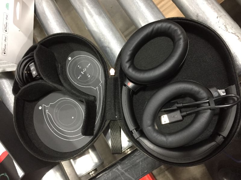 Photo 1 of Sony WH-1000XM4 Wireless Industry Leading Noise Canceling Overhead Headphones with Mic for Phone-Call and Alexa Voice Control, Black
