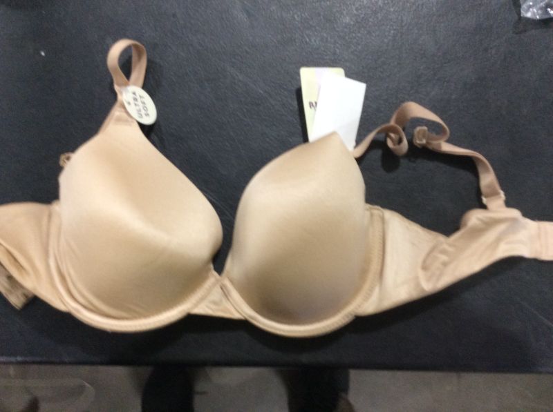 Photo 2 of b.tempt'd Women's Future Foundation Contour Bra
SIZE 32C