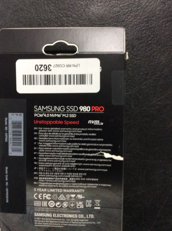 Photo 4 of Samsung 980 PRO 500GB PCIe NVMe Gen4 Internal Gaming SSD M.2 (MZ-V8P500B)
