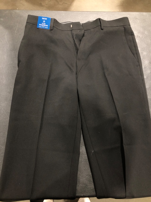 Photo 2 of Kenneth Cole REACTION Men's Techni-Cole Mini Check Modern Fit Flat Front Dress Pant- 32 w X 32 l
