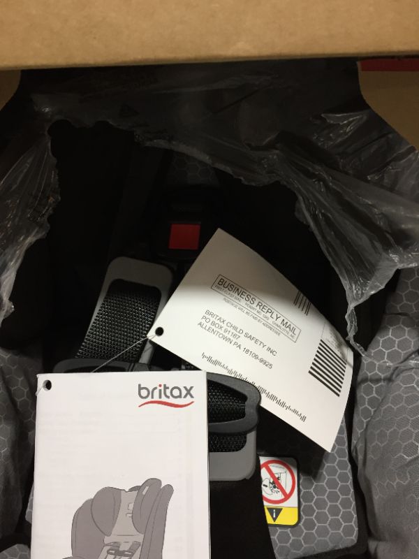 Photo 2 of Britax Allegiance 3 Stage Convertible Car Seat, Luna
