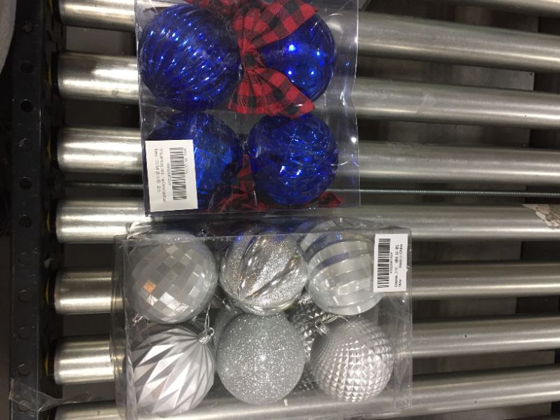 Photo 1 of CHRISTMAS ORNAMENTS
2 PACKS