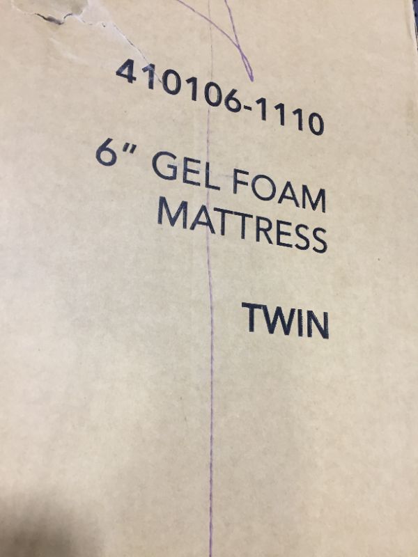 Photo 2 of Classic Brands Cool Gel Memory Foam 6-Inch Mattress | CertiPUR-US Certified | Bed-in-a-Box, Twin
