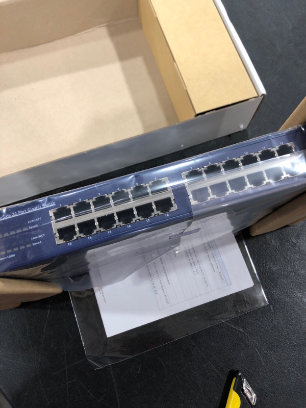 Photo 3 of NETGEAR 16-Port Gigabit Ethernet Unmanaged Switch (JGS516) - Desktop or Rackmount, and Limited Lifetime Protection
