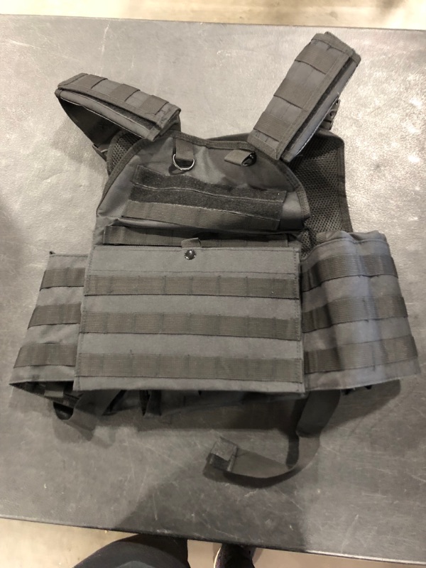 Photo 2 of ATG Duty Vest 11"X13" Fully Adjustable Law Enforcement