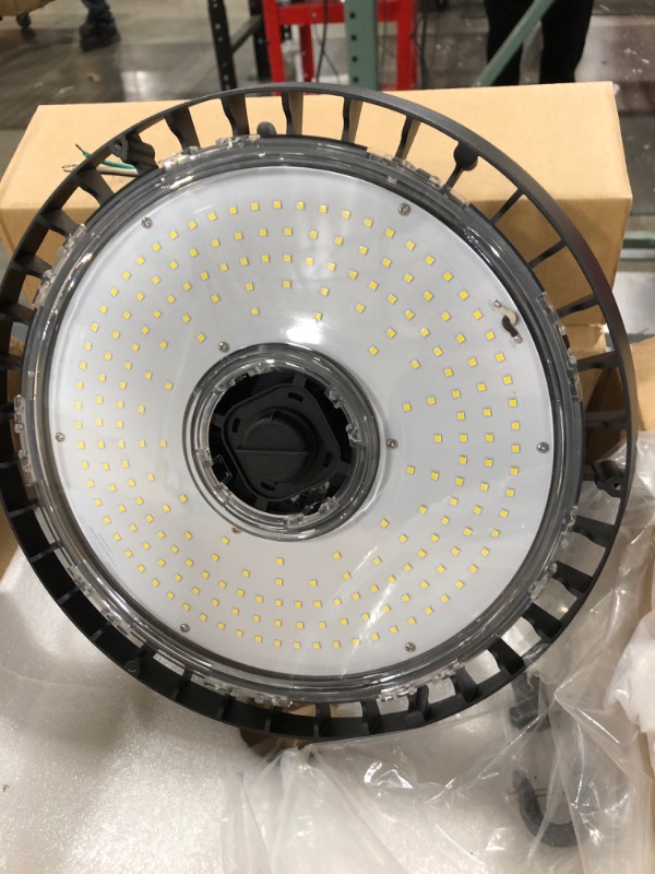 Photo 2 of 100W Dimmable UFO LED High Bay Light, 300W Metal Halide Equivalent, 13,000 Lumens for Warehouse