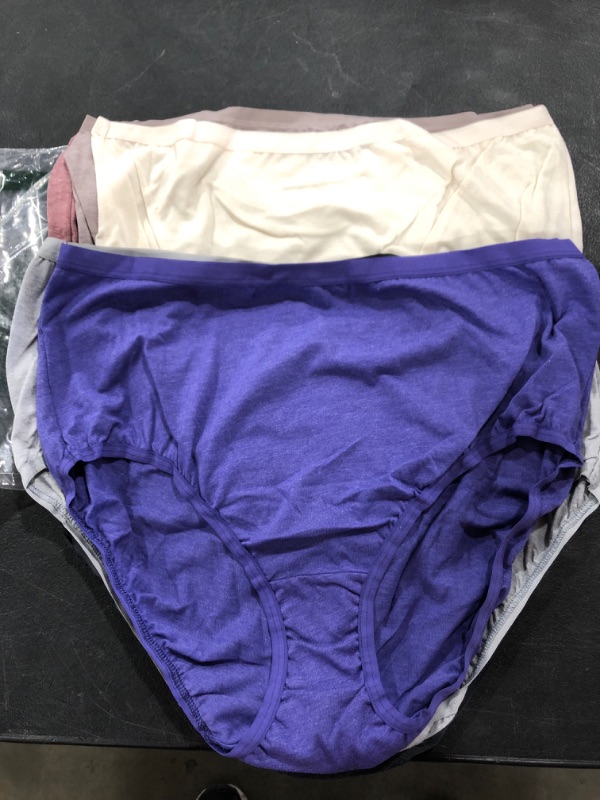 Photo 1 of Fruit of the Loom Women's 6 Pack Beyondsoft Panties. SIZE 10.
