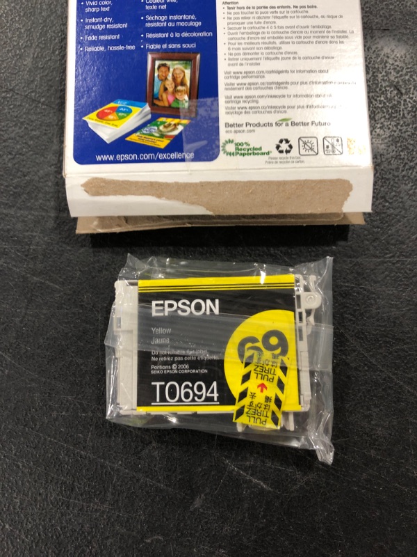 Photo 4 of EPSON T069 DURABrite Ultra -Ink Standard Capacity Yellow -Cartridge (T069420-S) for select Epson Stylus and WorkForce Printers
OPEN BOX.