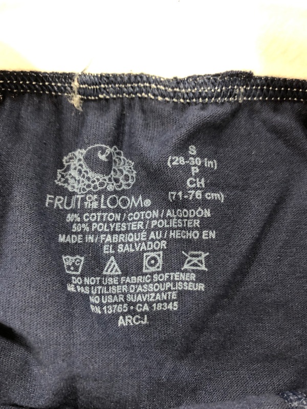 Photo 3 of Fruit of the Loom Men's Lightweight Active Cotton Blend Underwear & Undershirts
SIZE SMALL 28-30. 8 PACK.