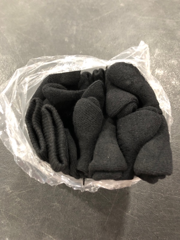 Photo 3 of AMAZON ESSENTIAL KIDS' CREW SOCKS, BLACK, 10 PAIR. SHOE SIZE 5.5-8.5.