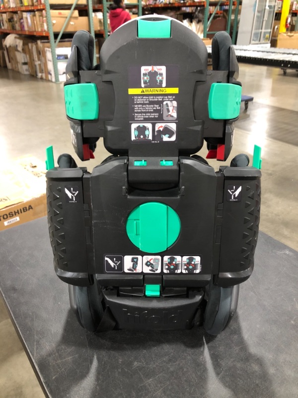 Photo 1 of mifold hifold fit-and-fold Highback Booster Seat, – Adjustable Narrow, Foldable Booster Car Seat for Everyday, Travel, Carpooling and More – Slate Grey
PRIOR USE. MISSING BOX & ACCESSORIES.