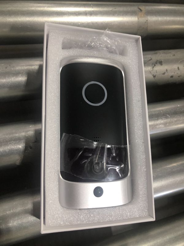 Photo 2 of V5 Video Doorbell Camera , 2.4G Wi-Fi Connection, Wide Angle, Night Vision, Real-Time Notification,3 Batteries(Silver)
