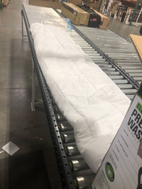 Photo 1 of Bedsure White Cal King Size Mattress Topper 