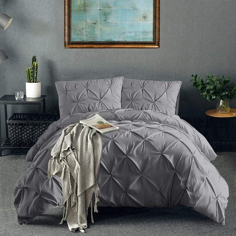 Photo 1 of  Piece Pinch Pleated Duvet Cover with Zipper Closure, 100% 120gsm Microfiber Pintuck Duvet Cover, Luxurious Pintuck Decorative (Full,Twin)