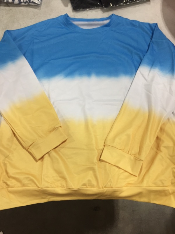 Photo 2 of gradient crewneck white blue and yellow (L)