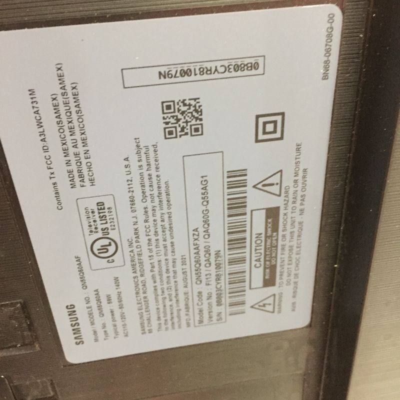 Photo 3 of SAMSUNG 55-Inch Class QLED Q60A Series - 4K UHD Dual LED Quantum HDR Smart TV with Alexa Built-in (QN55Q60AAFXZA, 2021 Model)
--SCREEN DAMAGE--