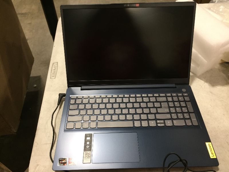 Photo 1 of LENOVO SERIAL NUMBER PF23YH6D/selling for parts only!!!!